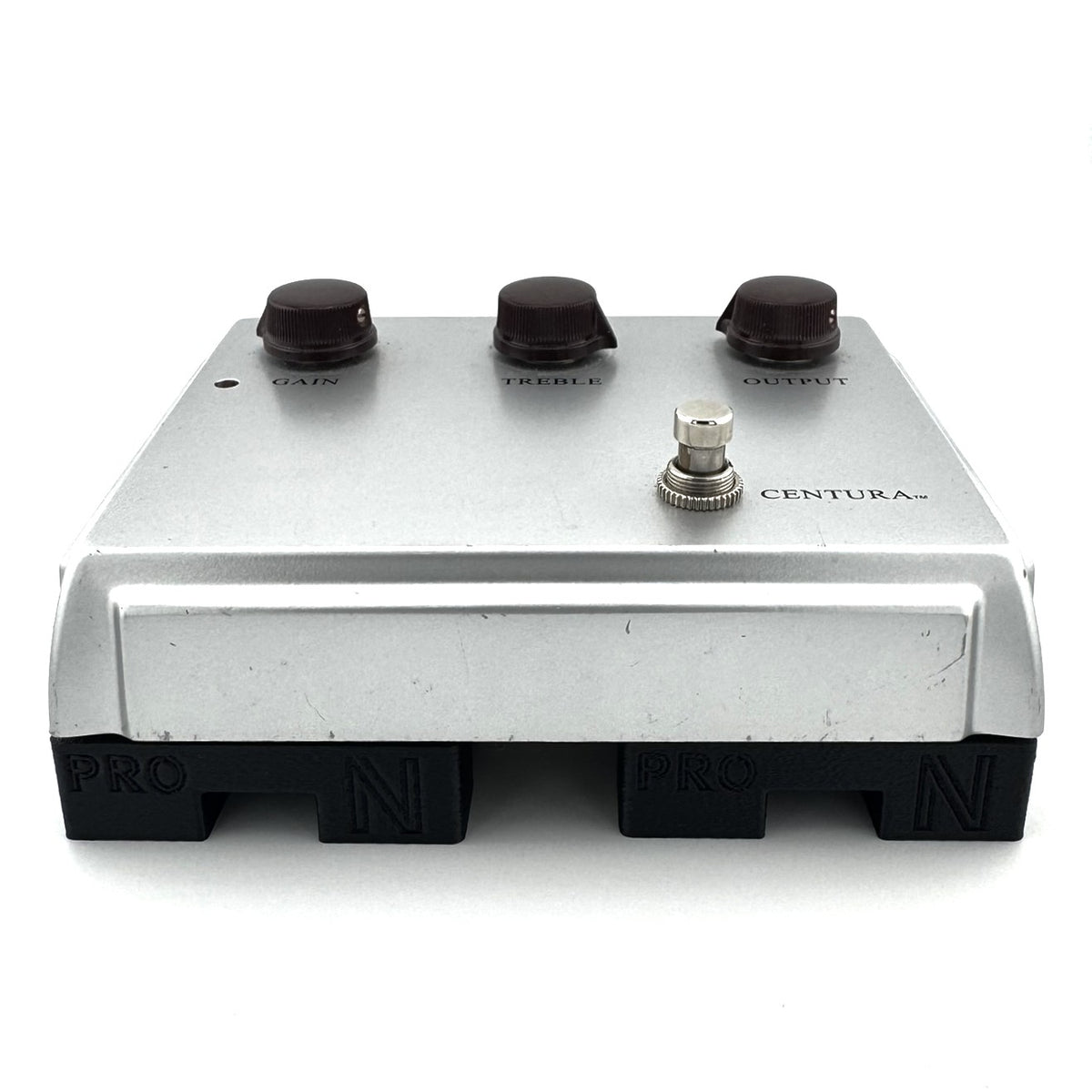 3/4" Pro Flat Pedal Risers from Nicholls Custom Designs being used to lift a Ceriatone Centura