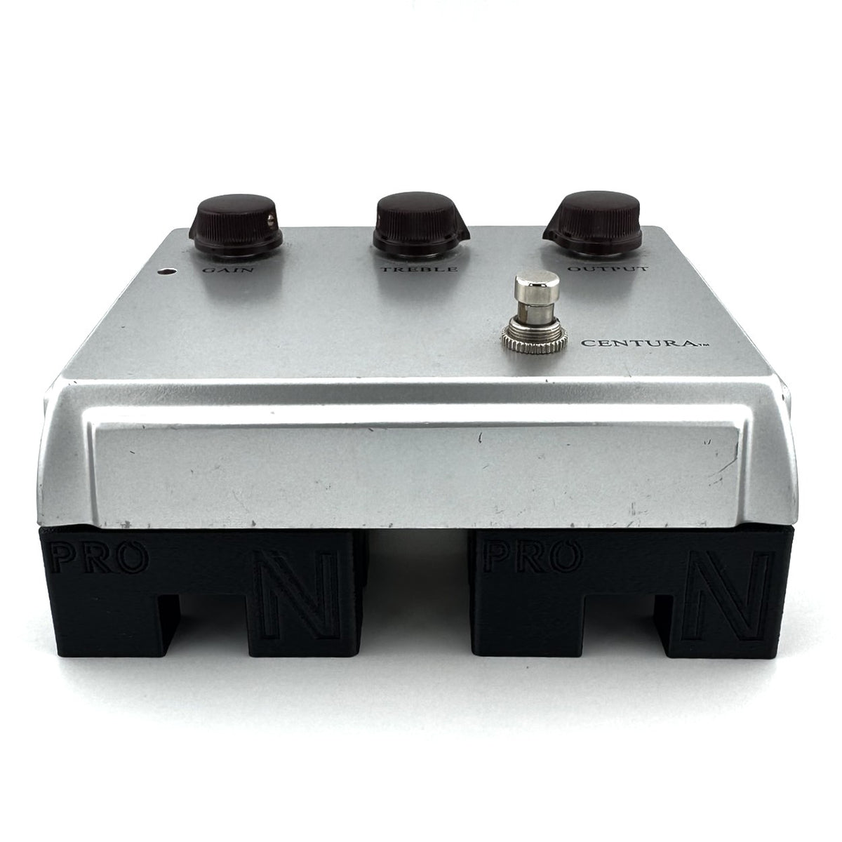 1-1/4" Pro Flat Pedal Risers from Nicholls Custom Designs being used to lift a Ceriatone Centura
