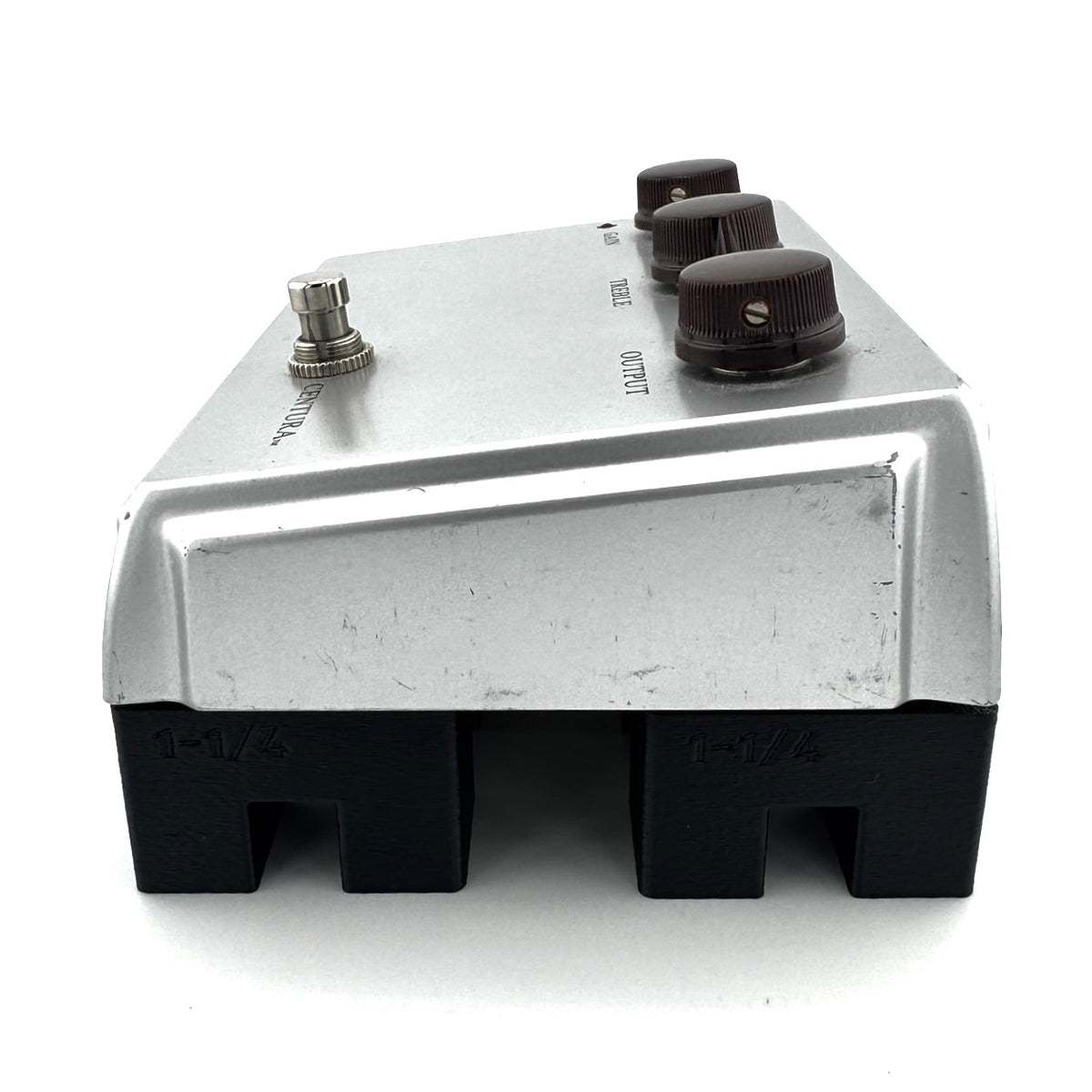 1-1/4" Pro Flat Pedal Risers from Nicholls Custom Designs being used to lift a Ceriatone Centura