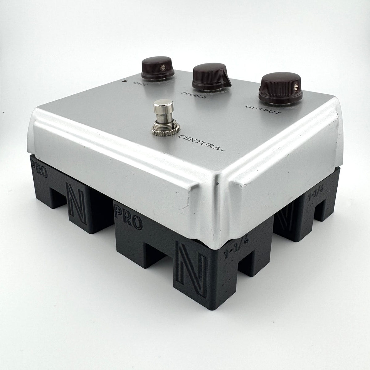 1-1/4" Pro Flat Pedal Risers from Nicholls Custom Designs being used to lift a Ceriatone Centura