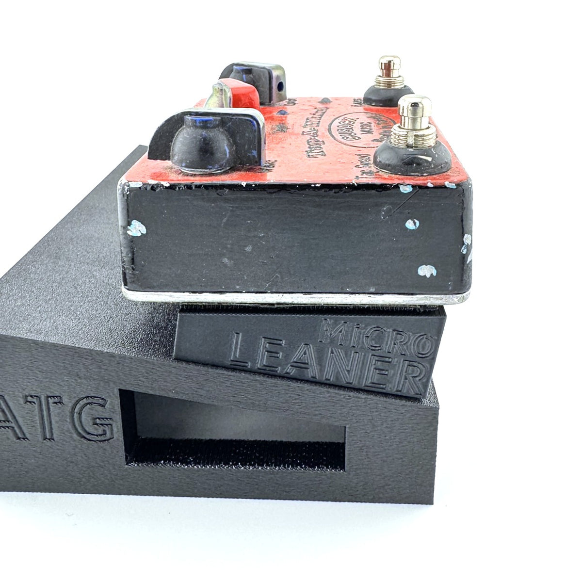 MICRO LEANER -ANGLED PEDAL RISER
